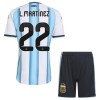 Tenue Enfant Argentine Lautaro Martinez 22 Domicile Coupe du Monde 2026 (+ Short) Tenue Enfant Argentine Lautaro Martinez 22 Domicile Coupe du Monde 2026 (+ Short)