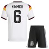 Tenue Enfant Allemagne Kimmich 6 Domicile Coupe du Monde 2026 (+ Short) Tenue Enfant Allemagne Kimmich 6 Domicile Coupe du Monde 2026 (+ Short)