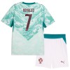 Tenue Enfant Portugal Ronaldo 7 Exterieur Coupe du Monde 2026 (+ Short) Tenue Enfant Portugal Ronaldo 7 Exterieur Coupe du Monde 2026 (+ Short)