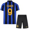Tenue Enfant Inter Milan Thuram 9 Domicile 2026-27 (+ Short) Tenue Enfant Inter Milan Thuram 9 Domicile 2026-27 (+ Short)
