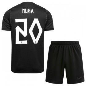 Tenue Enfant Norvège Nusa 20 Exterieur Coupe du Monde 2026 (+ Short)